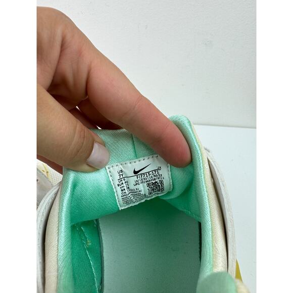 NEW Nike Air Huarache Run GS Supernova Tie-Dye FJ7715-171 Sneakers Youth Size 7Y - Picture 6 of 6